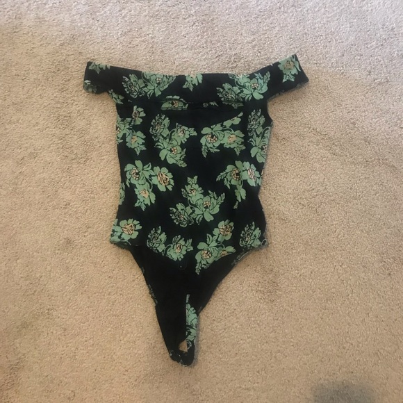 🤩Free people so much floral body suit🤩 - Picture 6 of 6